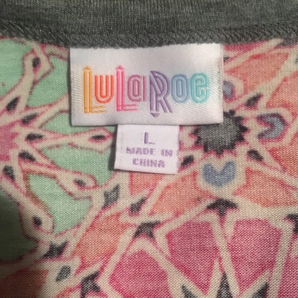 Lularoe Randy 3/4 sleeve Baseball style tee! - Picture 4 of 4
